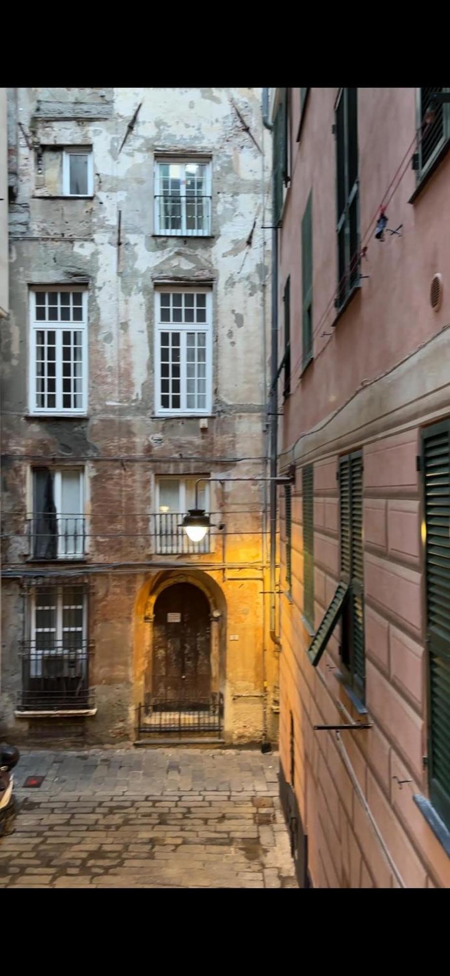 La Piazzetta Historic Center Old Port * Genoa